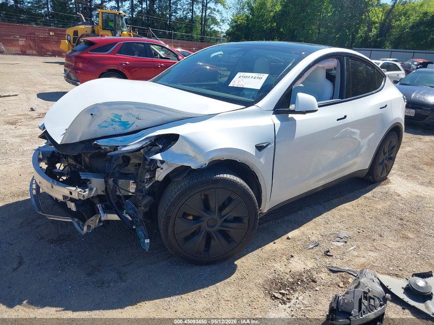 2024 Tesla Model y VIN 7SAYGDED4RA334418 IAAI salvage auction — FRONT END, Original (Texas), sold $9,000 on 2026-07-09 (photo 2)