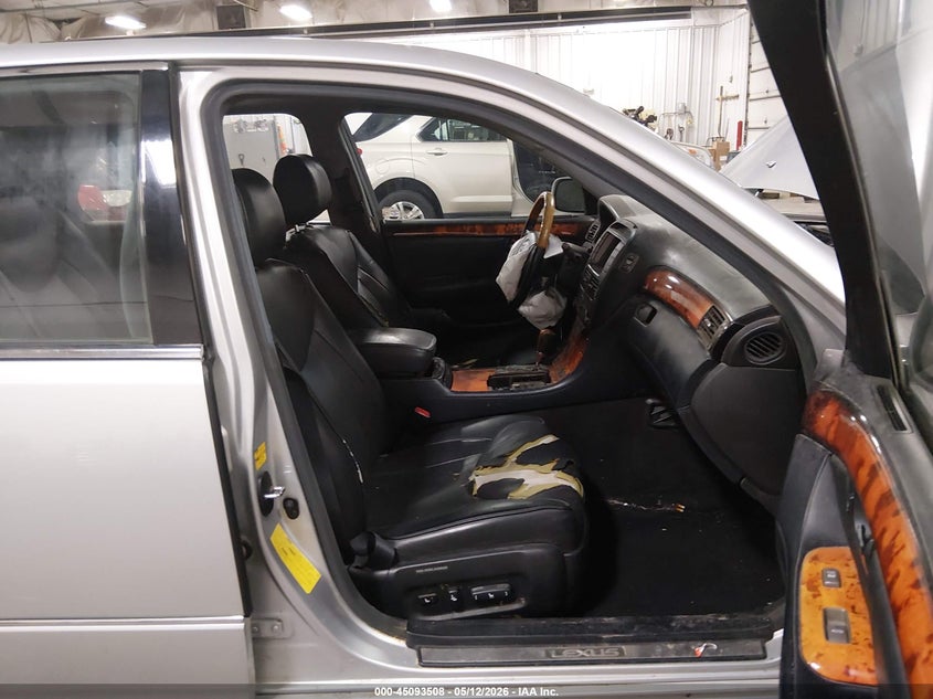 2005 Lexus Ls VIN JTHBN36F155009211 IAAI salvage auction — FRONT END, Salvage (Iowa), sold $525 on 2026-07-07 (photo 5)