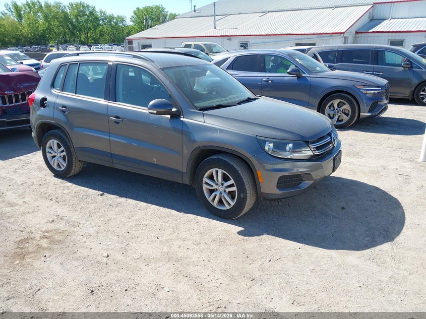 2016 Volkswagen Tiguan VIN WVGBV7AX7GW509309 IAAI salvage auction — HAIL, Salvage (Iowa), sold $1,050 on 2026-07-13 (photo 1)