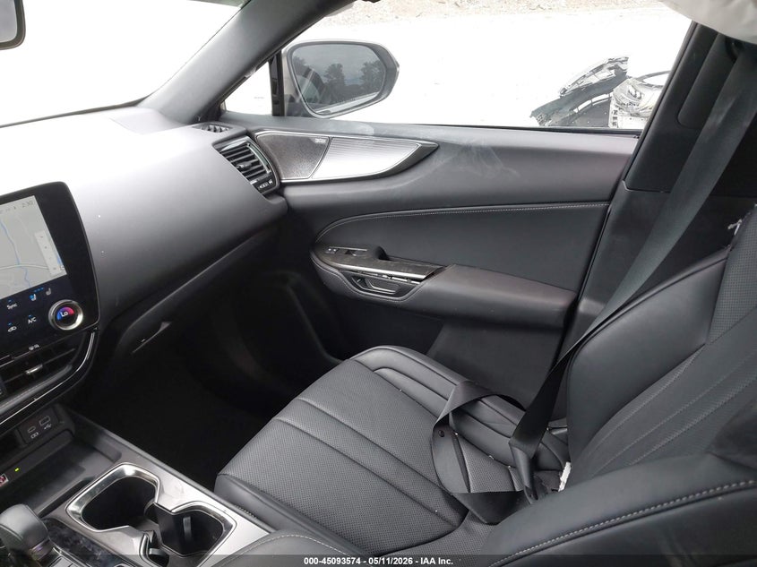 2024 Lexus Nx VIN 2T2KGCEZ4RC042330 IAAI salvage auction — SIDE, Salvage (Georgia), sold $9,900 on 2026-07-28 (photo 5)