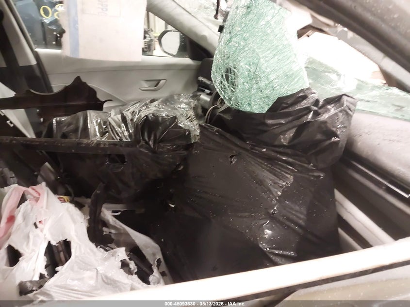 2026 Hyundai Kona VIN KM8HFCAB9TU380516 IAAI salvage auction — ROLLOVER, Mv-907A (New York), sold $550 on 2026-07-14 (photo 5)
