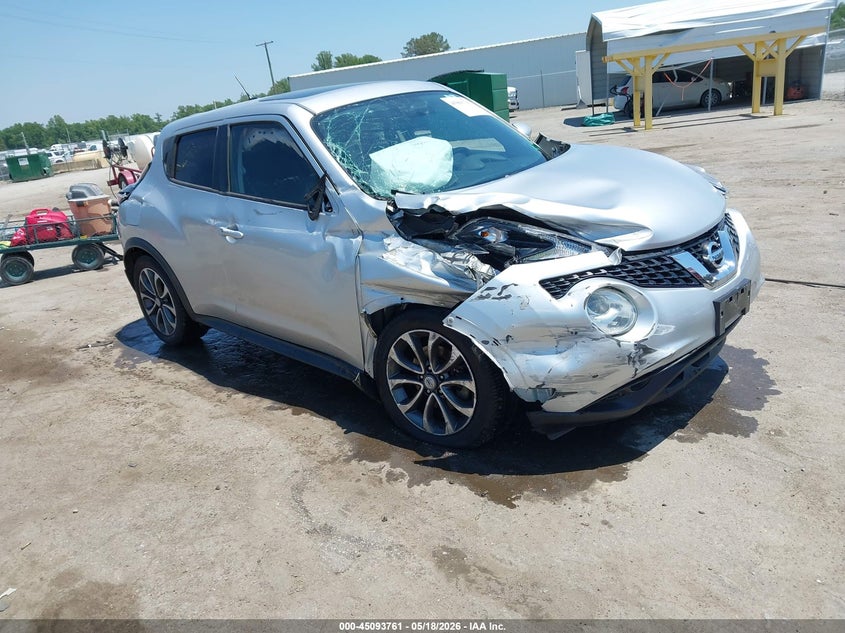 2017 Nissan Juke VIN JN8AF5MV8HT750170 IAAI salvage auction — RIGHT SIDE, Salvage (Virginia), sold $700 on 2026-07-31 (photo 1)