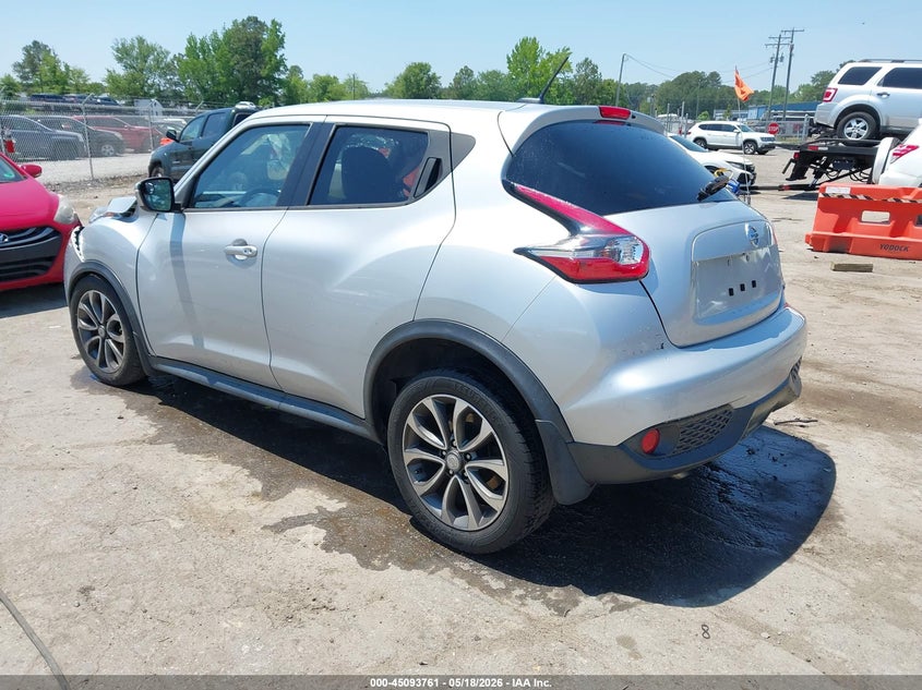 2017 Nissan Juke VIN JN8AF5MV8HT750170 IAAI salvage auction — RIGHT SIDE, Salvage (Virginia), sold $700 on 2026-07-31 (photo 3)