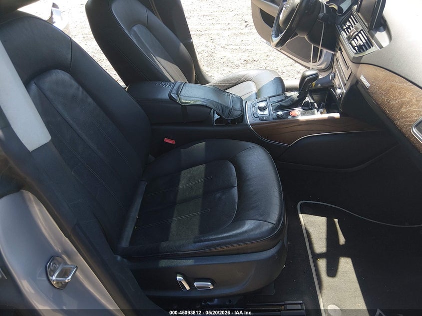 2016 Audi A7 VIN WAUWGAFC6GN008319 IAAI salvage auction — REAR END, Clear (Massachusetts), sold $3,550 on 2026-07-07 (photo 5)