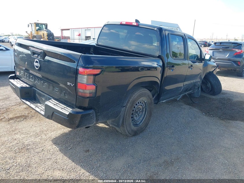 2024 Nissan Navara (frontier) VIN 1N6ED1EJ8RN648443 IAAI salvage auction — RIGHT SIDE, Original (Texas), sold $9,525 on 2026-08-18 (photo 4)