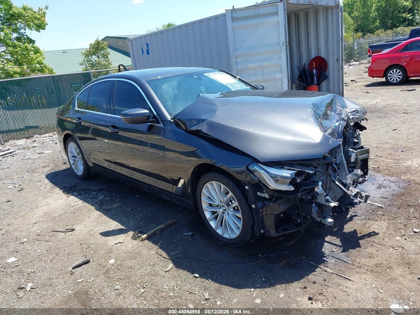 2023 BMW 5er VIN WBA13BJ01PWY11834 IAAI salvage auction — FRONT END, Wait Title, sold $9,000 on 2026-08-17 (photo 1)