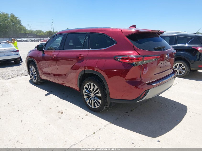 2021 Toyota Highlander VIN 5TDFZRBH4MS150753 IAAI salvage auction — HAIL, Clear (Missouri), sold $19,600 on 2026-07-30 (photo 3)