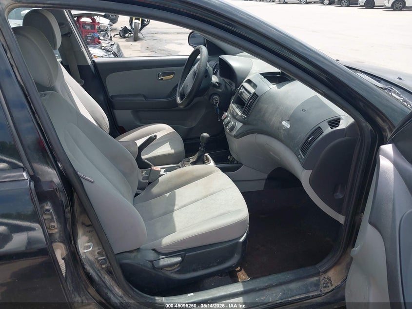 2010 Hyundai Elantra VIN KMHDU4AD2AU855416 IAAI salvage auction — RIGHT FRONT, Salvage (Kansas), sold $500 on 2026-07-08 (photo 5)