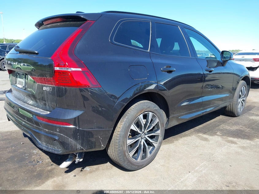 2025 Volvo Xc60 VIN YV4M12RJ3S1178047 IAAI salvage auction — FRONT & REAR, Salvage (New Jersey), sold $17,000 on 2026-08-30 (photo 4)