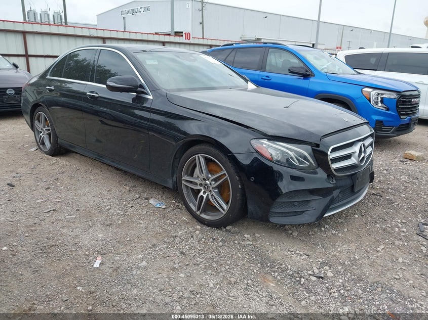 2020 Mercedes-benz E-klasse VIN WDDZF8DB1LA705250 IAAI salvage auction — WATER/FLOOD, Salvage (Texas), sold $8,175 on 2026-07-16 (photo 1)