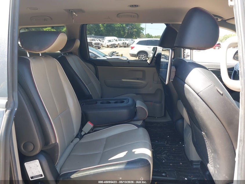 2019 Kia SEDONA VIN KNDMB5C18K6551676 IAAI salvage auction — FRONT END, Original (Texas), sold $2,700 on 2026-07-23 (photo 8)