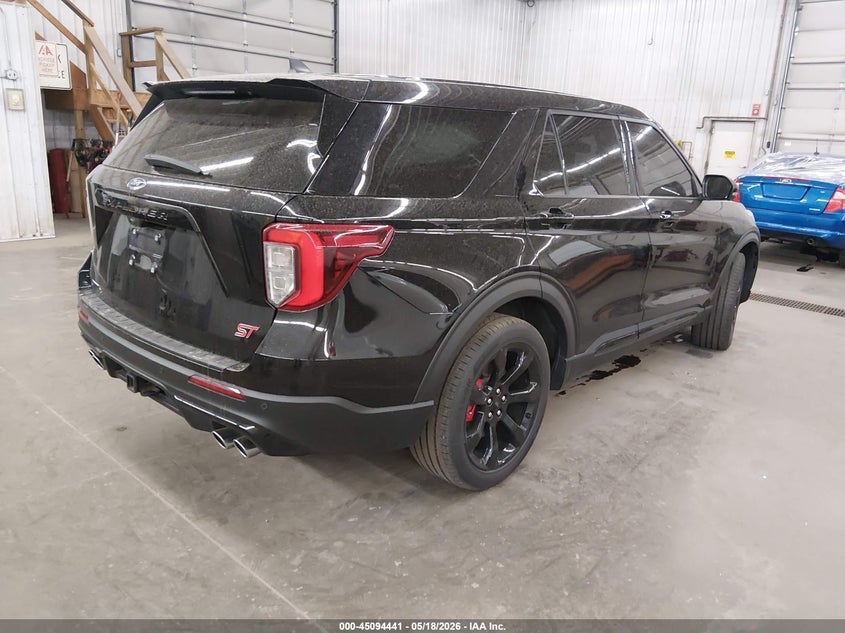 2022 Ford Explorer VIN 1FM5K8GC6NGC06240 IAAI salvage auction — LEFT FRONT, Salvage (Minnesota), sold $13,500 on 2026-07-28 (photo 4)