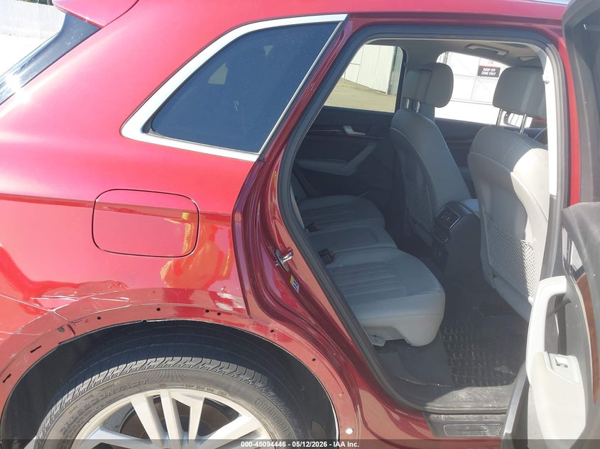 2018 Audi Q5 VIN WA1BNAFYXJ2122085 IAAI salvage auction — FRONT END, Original (Texas), sold $8,800 on 2026-07-24 (photo 8)