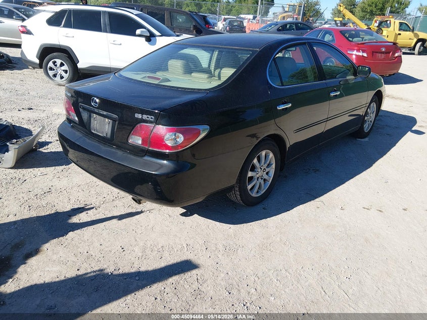 2002 Lexus Es 300 VIN JTHBF30G120072252 IAAI salvage auction — NORMAL WEAR, Original (Kentucky), sold $175 on 2026-07-06 (photo 4)