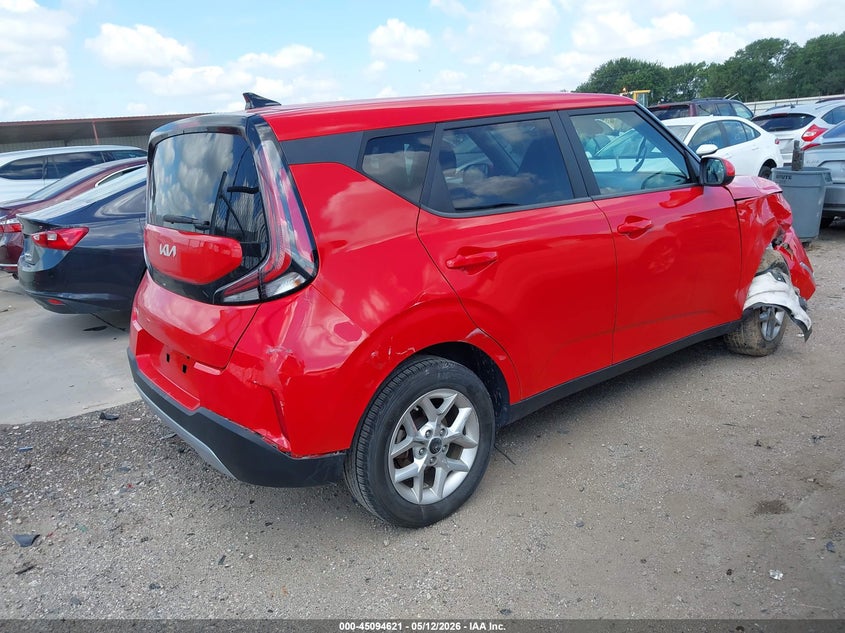 2024 Kia Soul VIN KNDJ23AU4R7229738 IAAI salvage auction — RIGHT FRONT, Salvage (Texas), sold $3,150 on 2026-07-14 (photo 4)