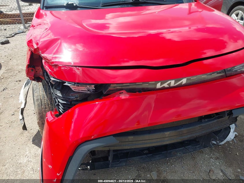 2024 Kia Soul VIN KNDJ23AU4R7229738 IAAI salvage auction — RIGHT FRONT, Salvage (Texas), sold $3,150 on 2026-07-14 (photo 6)