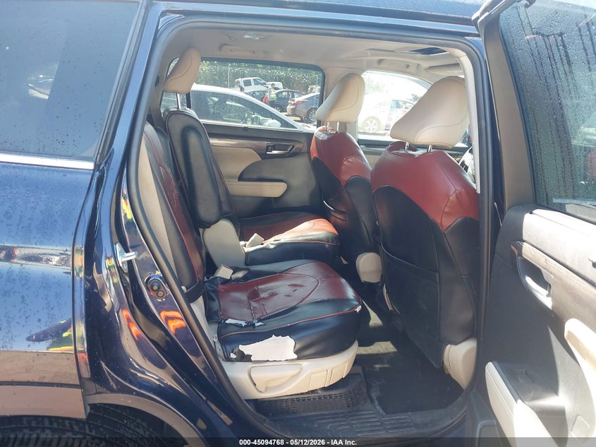 2023 Toyota Highlander VIN 5TDXBRCH4PS581251 IAAI salvage auction — FRONT END, Salvage - 75% Or Less (Maryland), sold $16,900 on 2026-07-29 (photo 8)