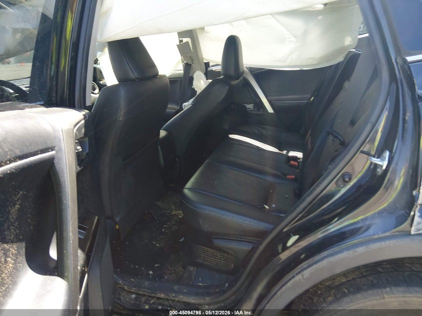 2018 Toyota Rav 4 VIN JTMDJREV3JD196677 IAAI salvage auction — RIGHT SIDE, Salvage (Mississippi), sold $825 on 2026-07-15 (photo 8)