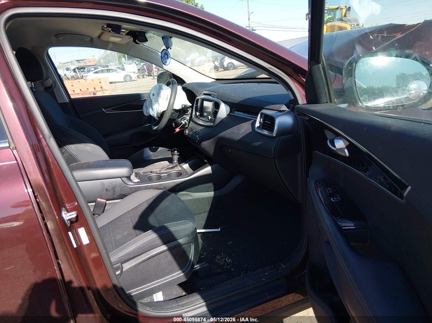 2018 Kia Sorento VIN 5XYPG4A30JG345728 IAAI salvage auction — FRONT END, Salvage (Tennessee), sold $1,250 on 2026-07-09 (photo 5)