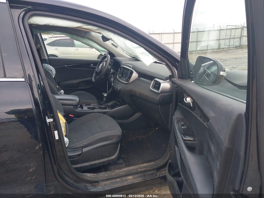 2019 Kia Sorento VIN 5XYPG4A31KG464857 IAAI salvage auction — ALL OVER, Salvage (Idaho), sold $275 on 2026-07-16 (photo 5)