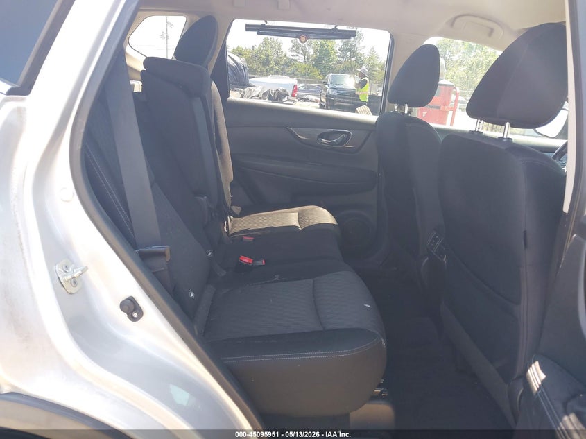 2019 Nissan Rogue VIN JN8AT2MT7KW266390 IAAI salvage auction — FRONT END, Salvage (North Carolina), sold $2,475 on 2026-07-27 (photo 8)