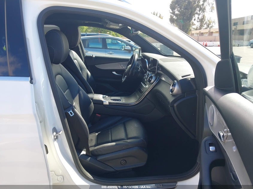 2021 Mercedes-benz Glc VIN W1N0G8EB3MF869725 IAAI salvage auction — FRONT END, Salvage (California), sold $12,100 on 2026-07-13 (photo 5)