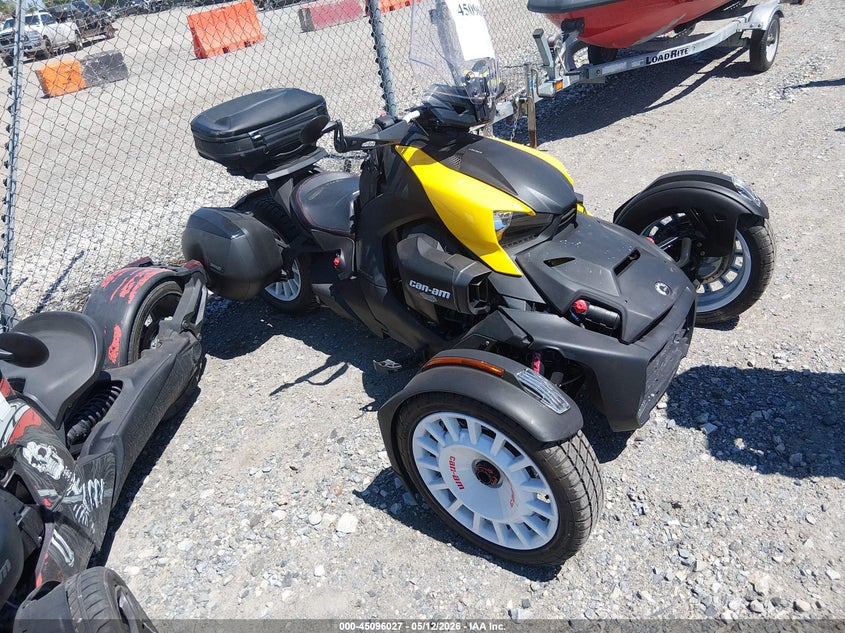 2023 Can-am/ brp Ryker VIN 3JB2HEH43PJ000947 IAAI salvage auction — RIGHT SIDE, Salvage Title, sold $3,350 on 2026-09-30 (photo 1)