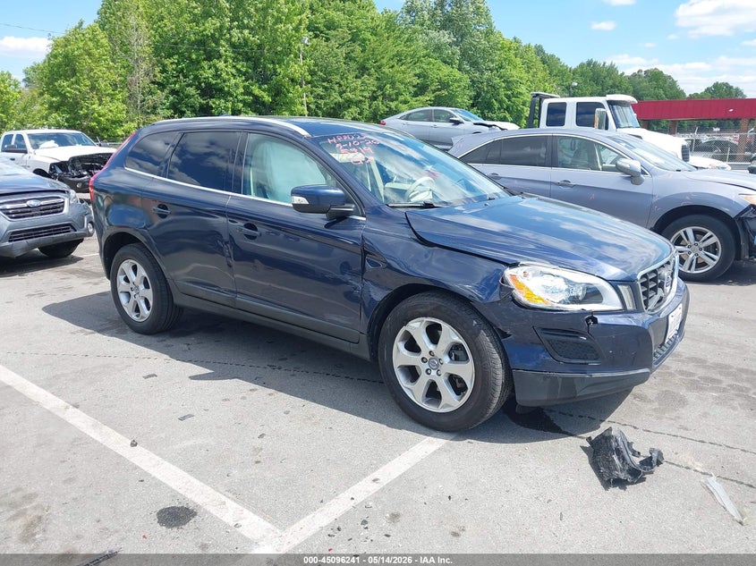 2013 Volvo Xc60 VIN YV4952DL4D2415919 IAAI salvage auction — RIGHT SIDE, Salvage (North Carolina), sold $550 on 2026-07-09 (photo 1)