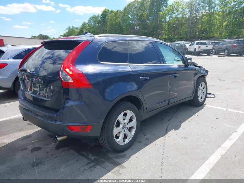 2013 Volvo Xc60 VIN YV4952DL4D2415919 IAAI salvage auction — RIGHT SIDE, Salvage (North Carolina), sold $550 on 2026-07-09 (photo 4)