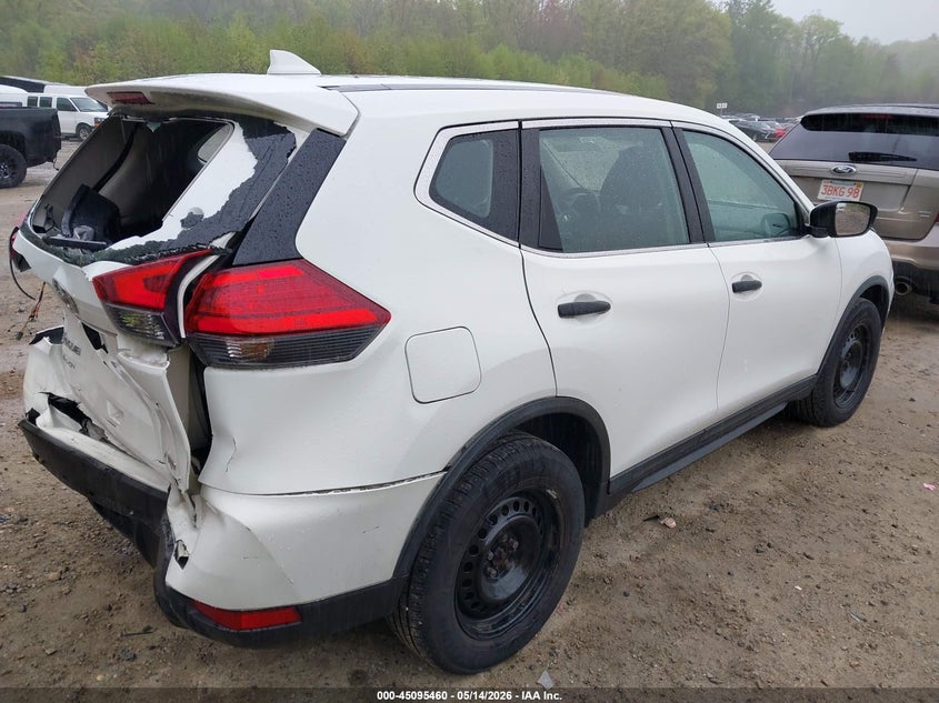 2017 Nissan Rogue VIN KNMAT2MVXHP561791 IAAI salvage auction — REAR END, Salvage (Massachusetts), sold $925 on 2026-07-14 (photo 4)