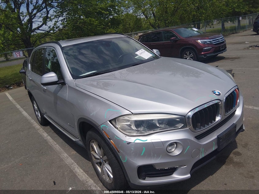 2015 BMW X5 VIN 5UXKR0C57F0P13720 IAAI salvage auction — LEFT REAR, Salvage (New Jersey), sold $3,850 on 2026-07-06 (photo 1)
