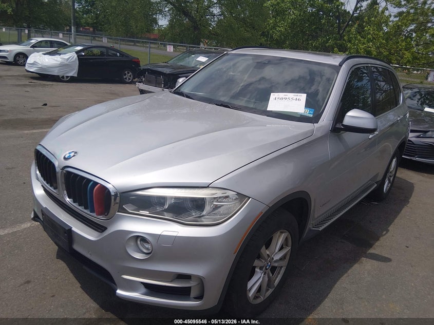 2015 BMW X5 VIN 5UXKR0C57F0P13720 IAAI salvage auction — LEFT REAR, Salvage (New Jersey), sold $3,850 on 2026-07-06 (photo 2)