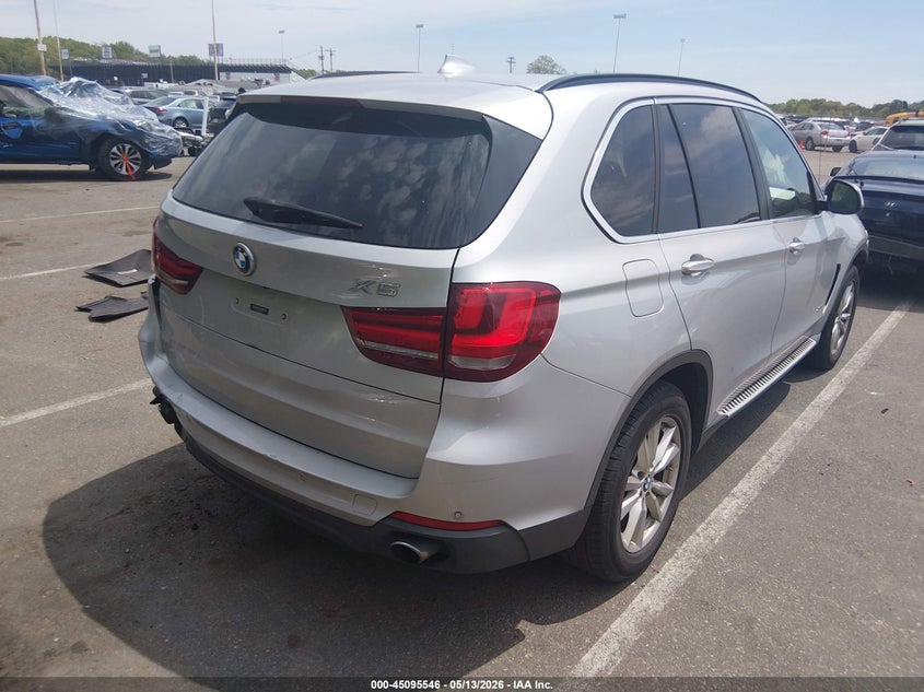 2015 BMW X5 VIN 5UXKR0C57F0P13720 IAAI salvage auction — LEFT REAR, Salvage (New Jersey), sold $3,850 on 2026-07-06 (photo 4)