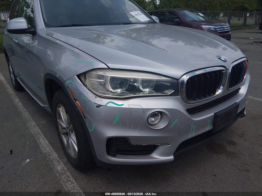 2015 BMW X5 VIN 5UXKR0C57F0P13720 IAAI salvage auction — LEFT REAR, Salvage (New Jersey), sold $3,850 on 2026-07-06 (photo 6)
