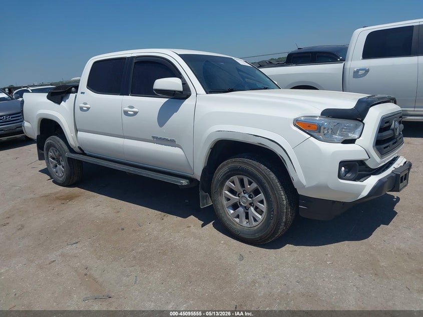 2017 Toyota Tacoma VIN 5TFAZ5CN2HX051582 IAAI salvage auction — FRONT END, Original (Texas), sold $25 on 2026-07-21 (photo 1)