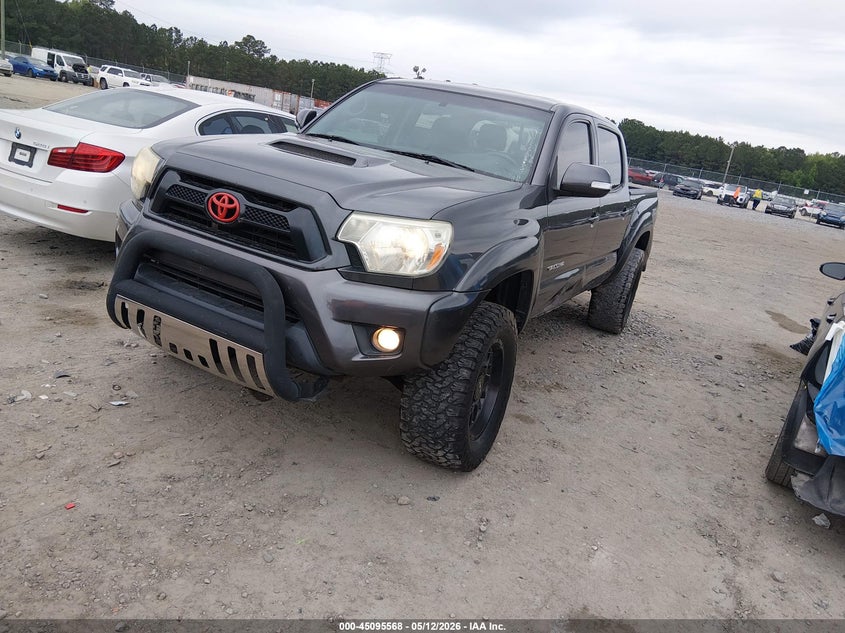 2015 Toyota Tacoma VIN 5TFLU4EN7FX120696 IAAI salvage auction — LEFT SIDE, Salvage (Georgia), sold $7,800 on 2026-07-31 (photo 2)