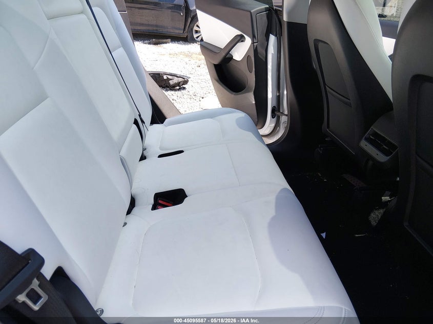 2022 Tesla Model y VIN 7SAYGAEE9NF308739 IAAI salvage auction — LEFT FRONT, Clear (South Carolina), sold $9,100 on 2026-07-15 (photo 8)