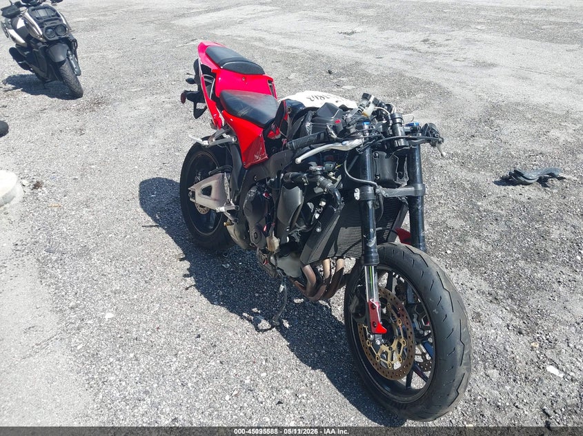 2016 Honda Cbr VIN JH2PC40J5GK200318 IAAI salvage auction — FRONT END, Salvage (Idaho), sold $725 on 2026-07-06 (photo 1)