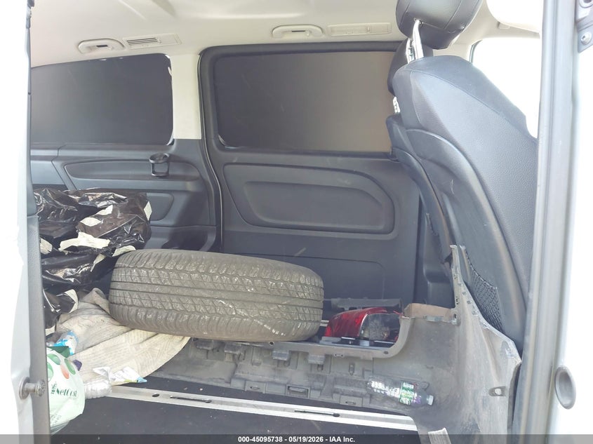 2016 Mercedes-benz Metris VIN WD4PG2EE1G3102223 IAAI salvage auction — REAR END, Mv-907A (New York), sold $2,850 on 2026-07-21 (photo 8)