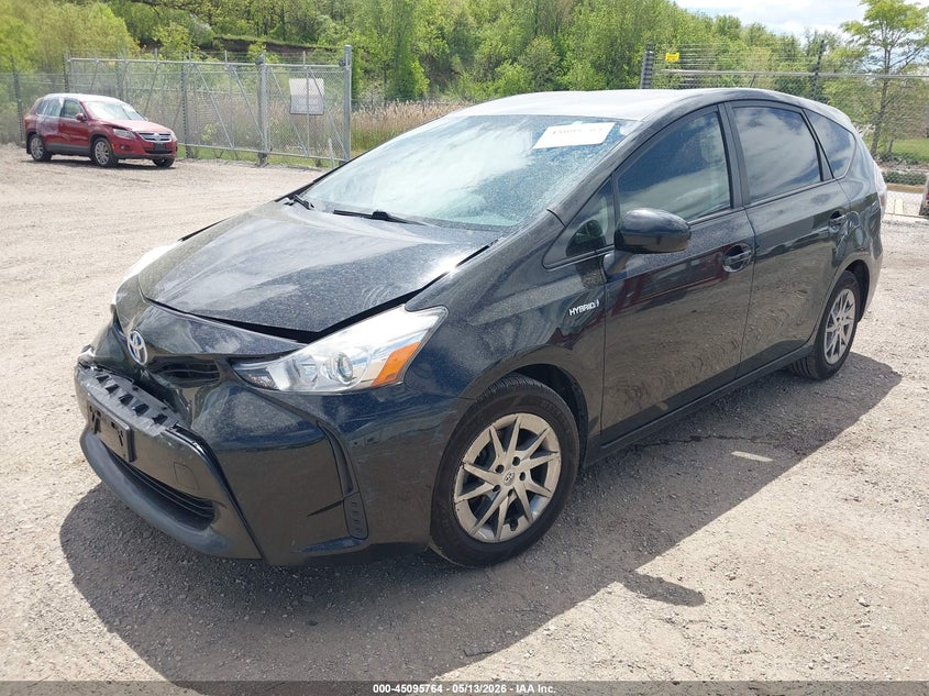 2015 Toyota Prius v VIN JTDZN3EU5FJ033553 IAAI salvage auction — FRONT END, Salvage (Illinois), sold $2,500 on 2026-07-08 (photo 2)