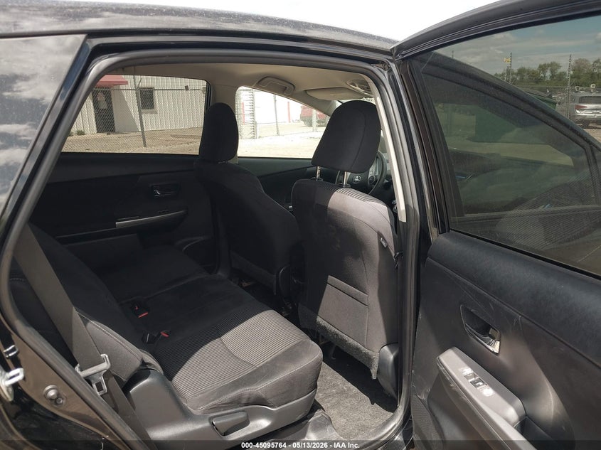 2015 Toyota Prius v VIN JTDZN3EU5FJ033553 IAAI salvage auction — FRONT END, Salvage (Illinois), sold $2,500 on 2026-07-08 (photo 8)