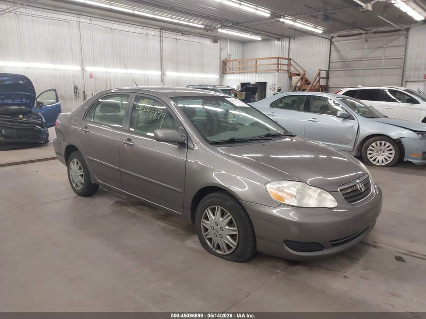 2006 Toyota Corolla VIN 1NXBR32E66Z709182 IAAI salvage auction — NORMAL WEAR, Clear (Minnesota), sold $1,075 on 2026-07-12 (photo 1)