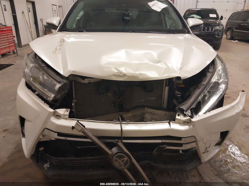 2019 Toyota Highlander VIN 5TDJZRFH2KS574059 IAAI salvage auction — FRONT END, Clear (Michigan), sold $6,500 on 2026-07-21 (photo 6)