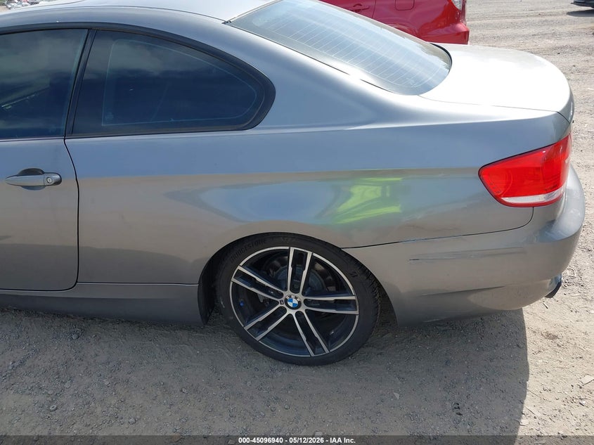 2010 BMW 3er VIN WBAWV1C50AP124266 IAAI salvage auction — NORMAL WEAR, Salvage (Texas), sold $450 on 2026-07-27 (photo 6)