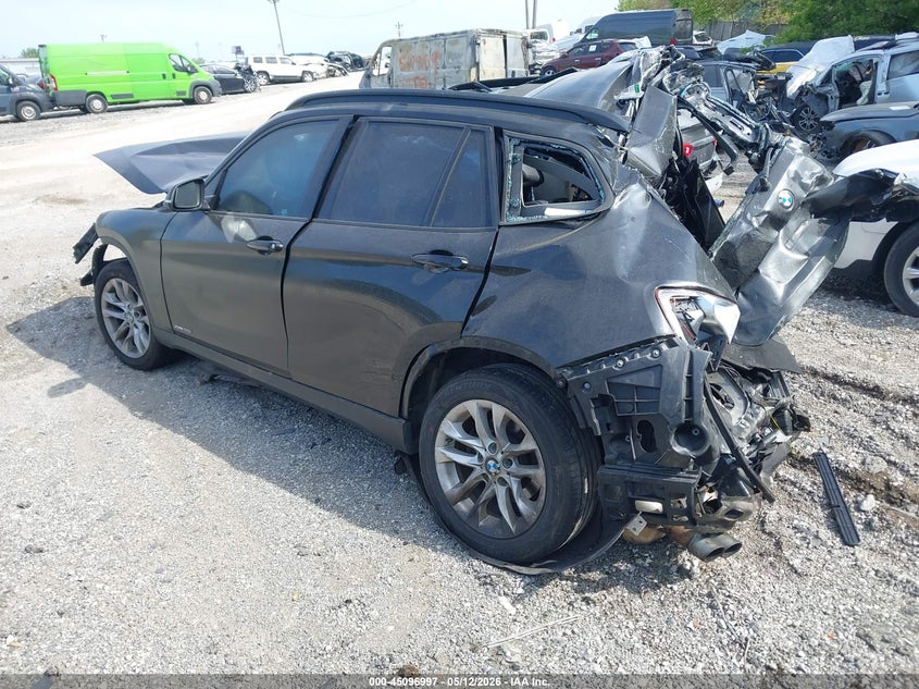 2015 BMW X1 VIN WBAVL1C52FVY31860 IAAI salvage auction — ROLLOVER, Salvage (Illinois), sold $450 on 2026-07-14 (photo 3)
