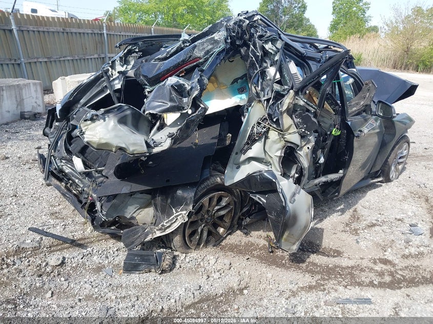 2015 BMW X1 VIN WBAVL1C52FVY31860 IAAI salvage auction — ROLLOVER, Salvage (Illinois), sold $450 on 2026-07-14 (photo 4)