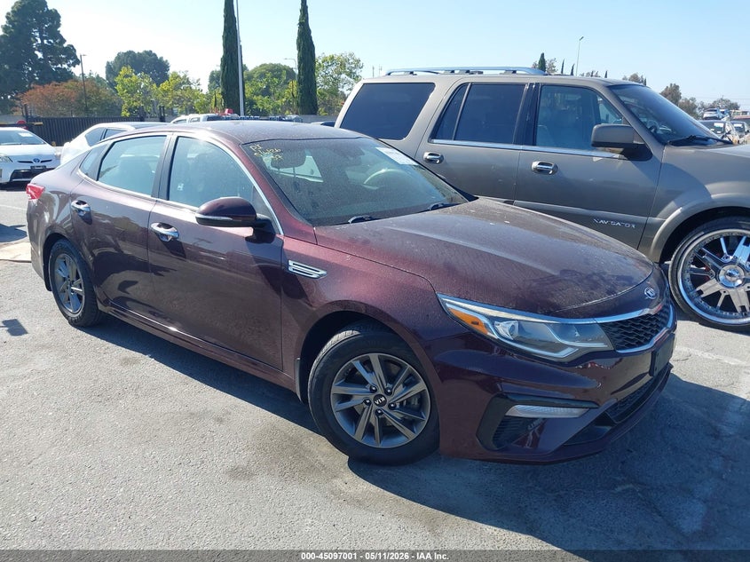 2019 Kia Optima VIN 5XXGT4L36KG326065 IAAI salvage auction — VANDALISM, Clear - Dealer Only (California), sold $2,150 on 2026-07-09 (photo 1)