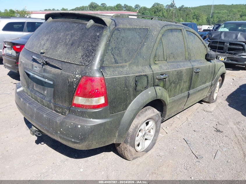 2005 Kia Sorento VIN KNDJD733055482440 IAAI salvage auction — NORMAL WEAR, Clear (Alabama), sold $225 on 2026-07-29 (photo 4)