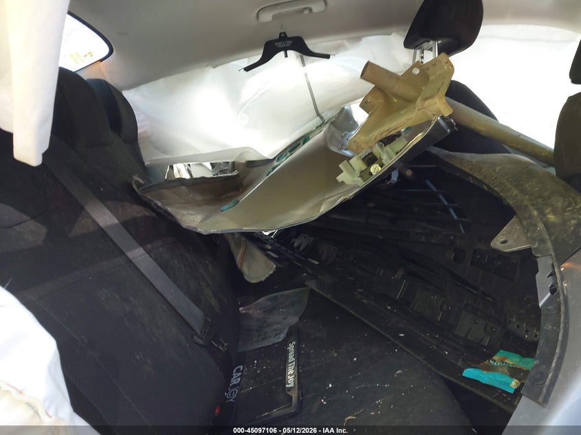 2025 Hyundai Elantra VIN KMHLL4DG2SU940908 IAAI salvage auction — BIOHAZARD/CHEMICAL, Mv-907A (New York), sold $2,225 on 2026-07-07 (photo 8)
