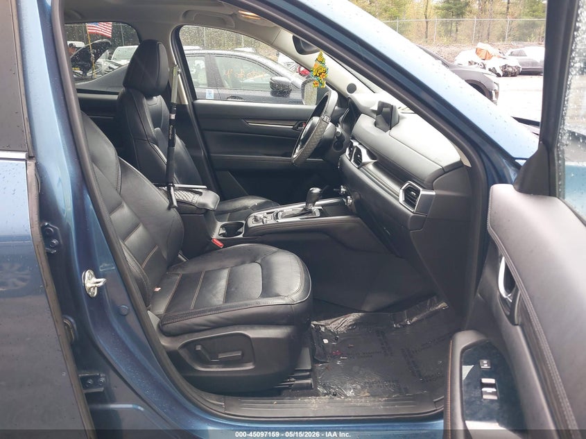 2018 Mazda Cx-5 VIN JM3KFBDM4J0395941 IAAI salvage auction — FRONT & REAR, Salvage (Massachusetts), sold $2,850 on 2026-07-24 (photo 5)